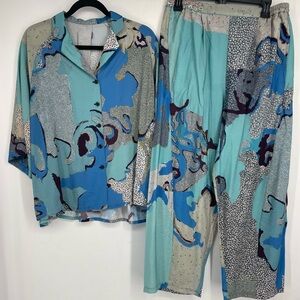 3 Potato Large Set Button Up Shirt Blouse Pull On Pants Blue Abstract Lagenlook